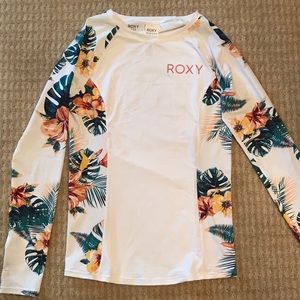 Roxy shirt sun protection/rashguard
